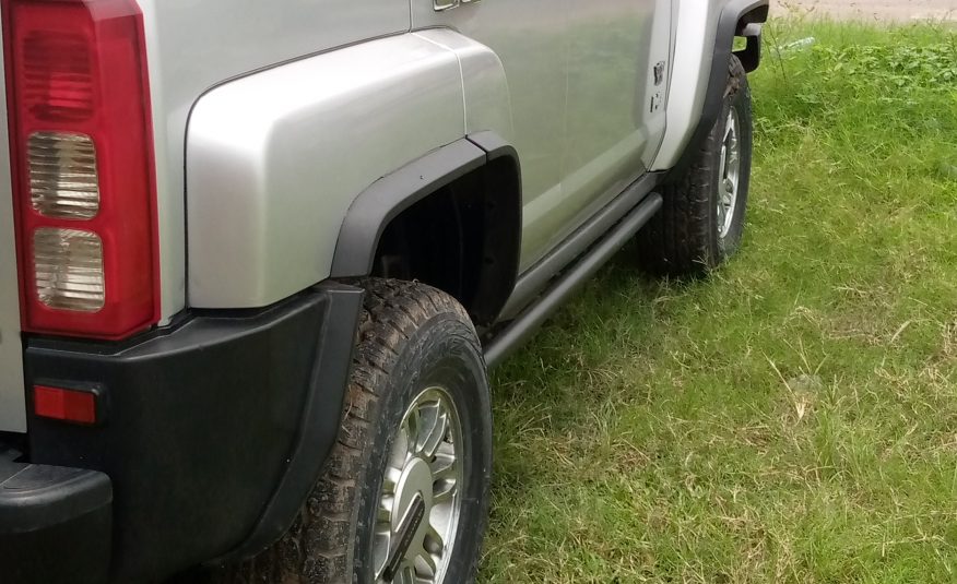 Hummer H3