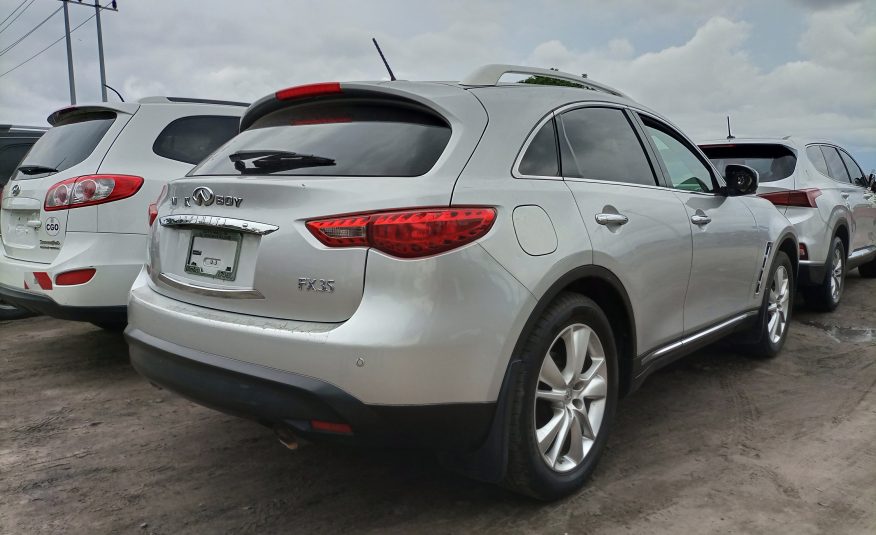 Infiniti FX 35