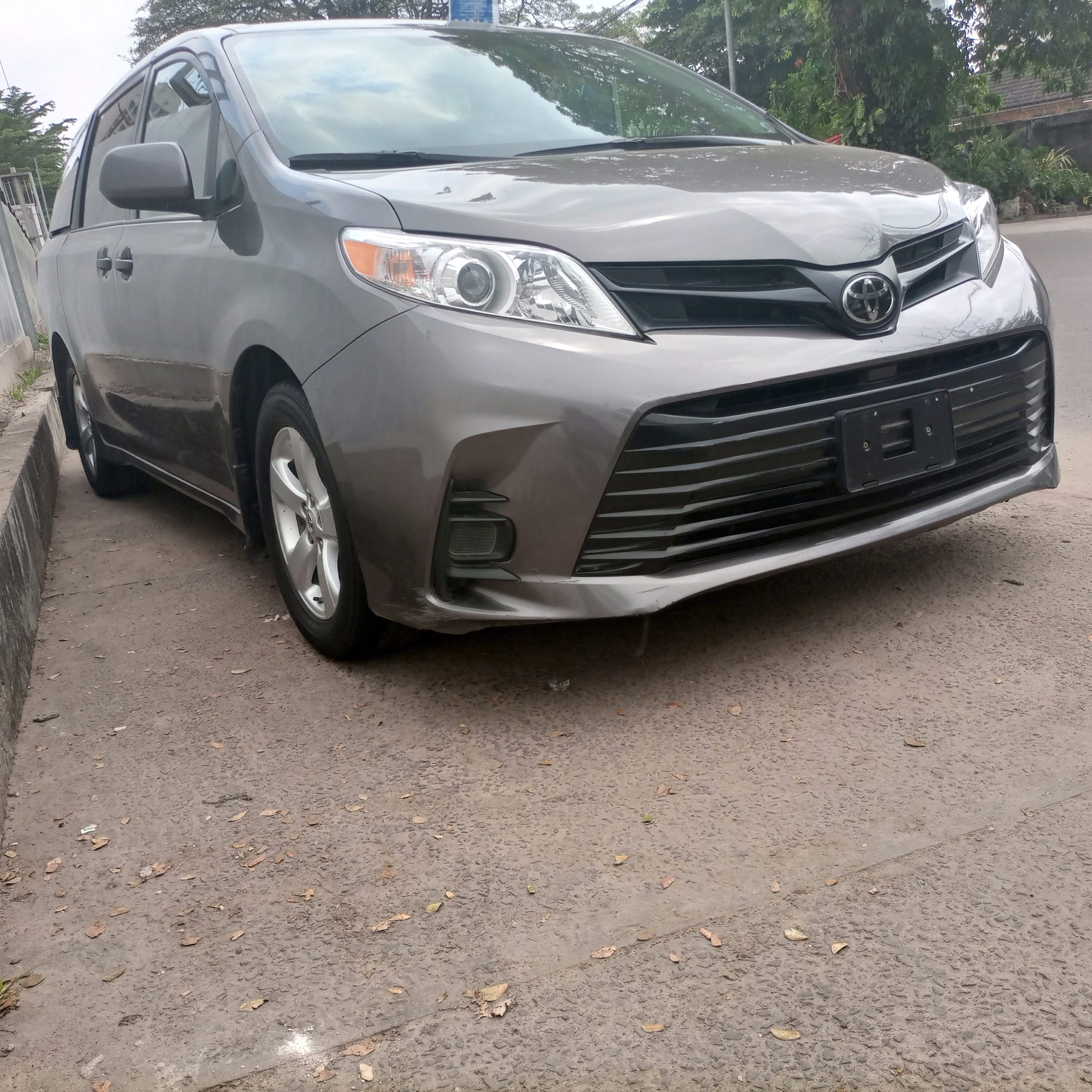 Toyota Sienna